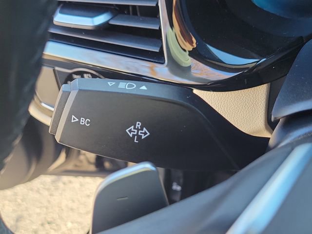 Used 2020 BMW 540i xDrive image 21