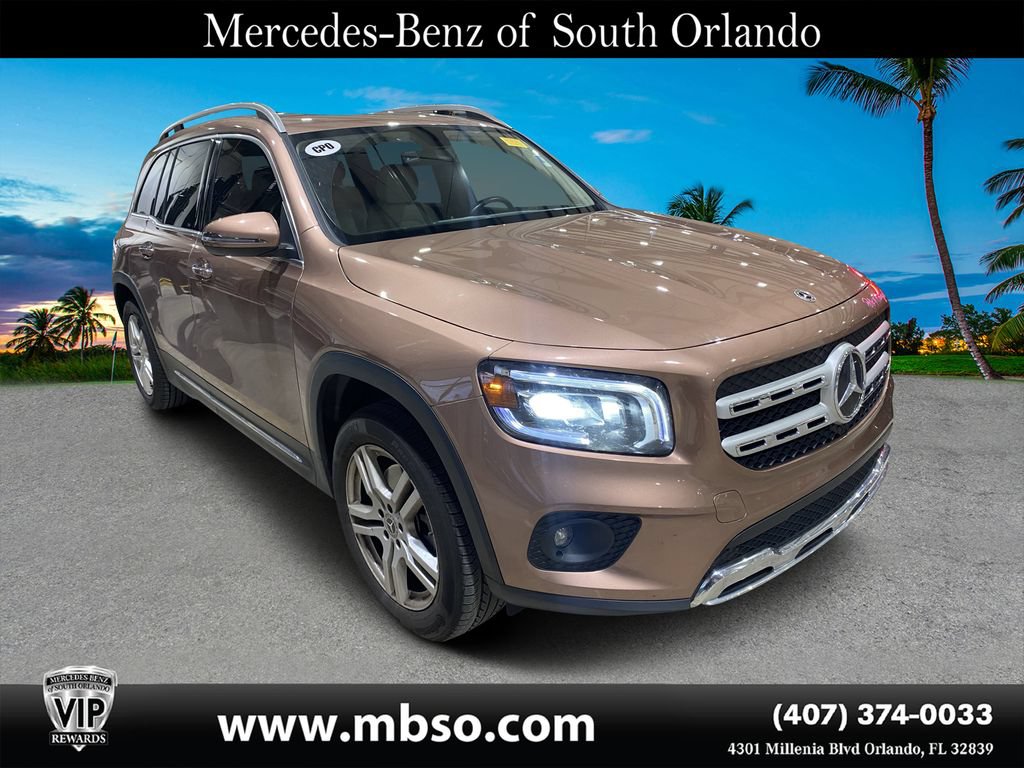Used 2022 Mercedes-Benz GLB 250 image 1