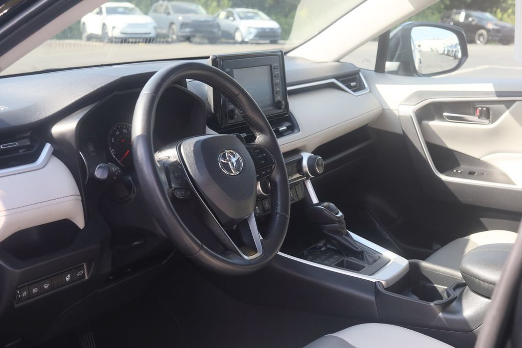 Certified 2019 Toyota RAV4 XLE Premium w/ Cold Weather Package AWD/4WD image 9