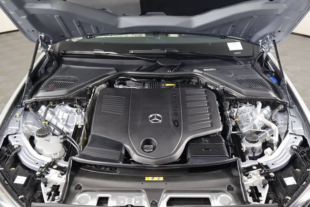 New 2027 Mercedes-Benz E 450 4MATIC Sedan image 9