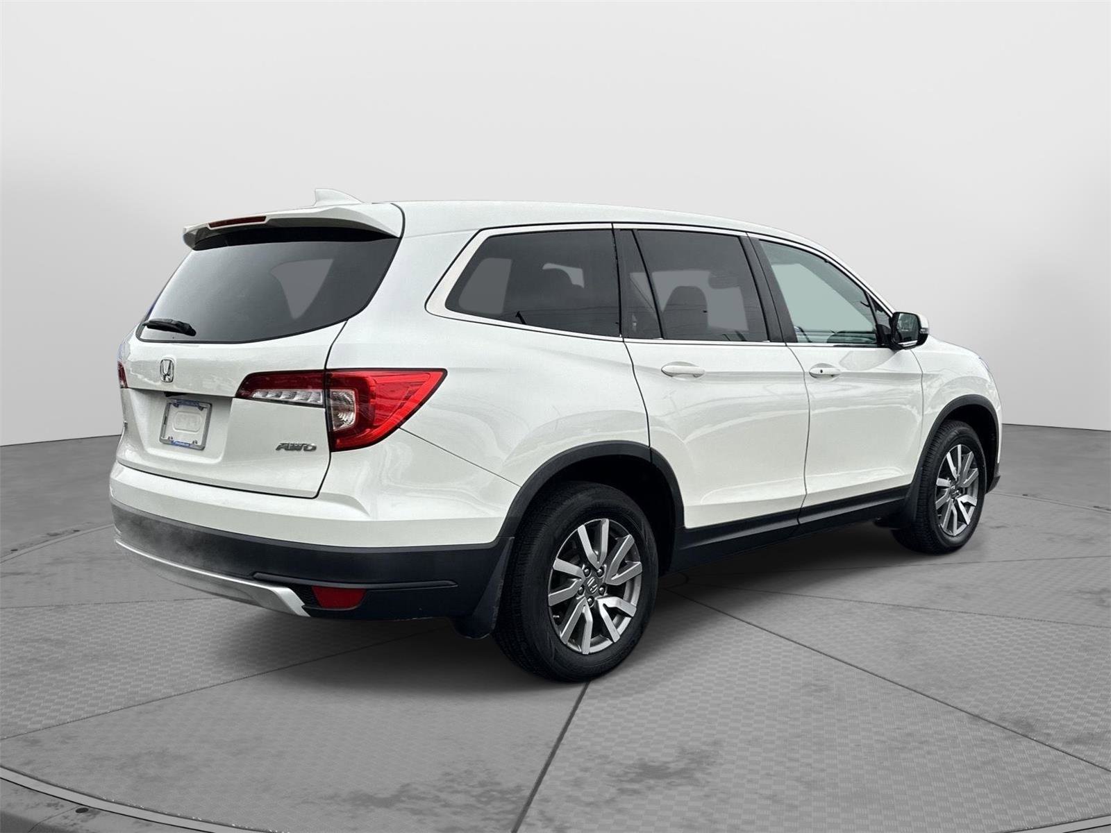 Used 2019 Honda Pilot EX-L image 3