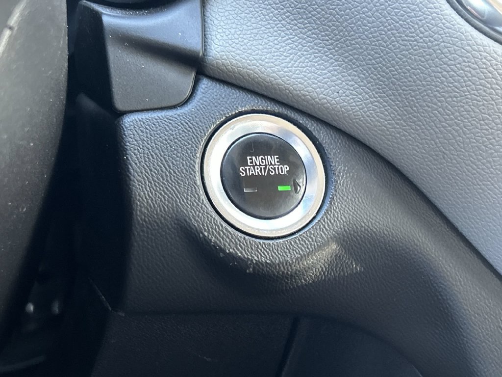 Certified 2018 Chevrolet Equinox LS FWD image 20