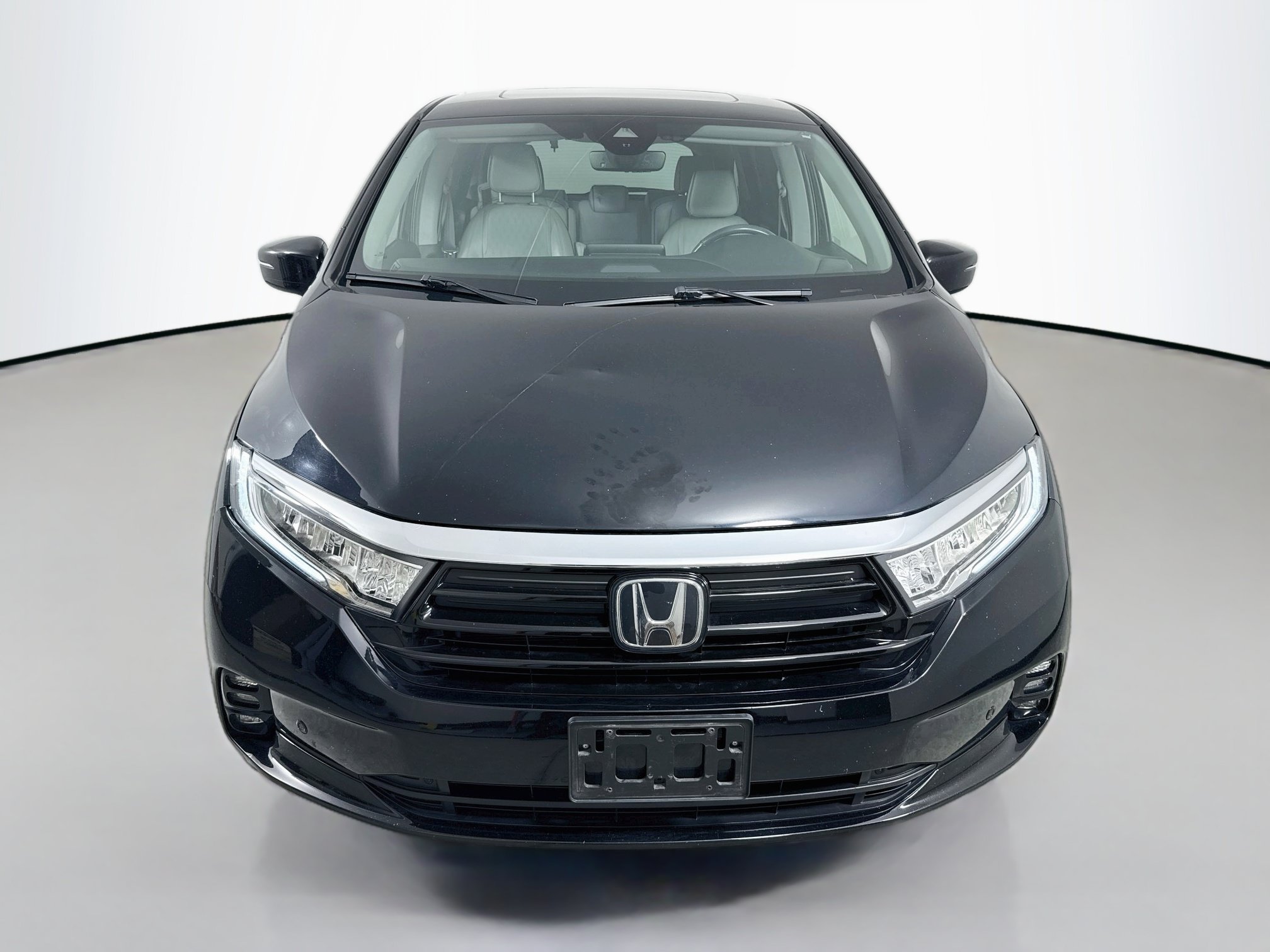 Used 2021 Honda Odyssey Elite image 2