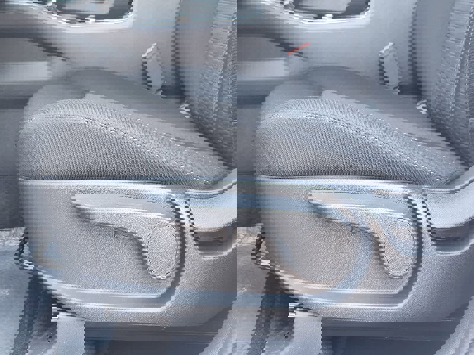 New 2026 Kia Sorento LX FWD image 20