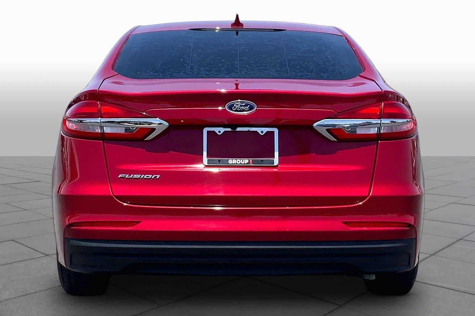 Used 2020 Ford Fusion S FWD image 5