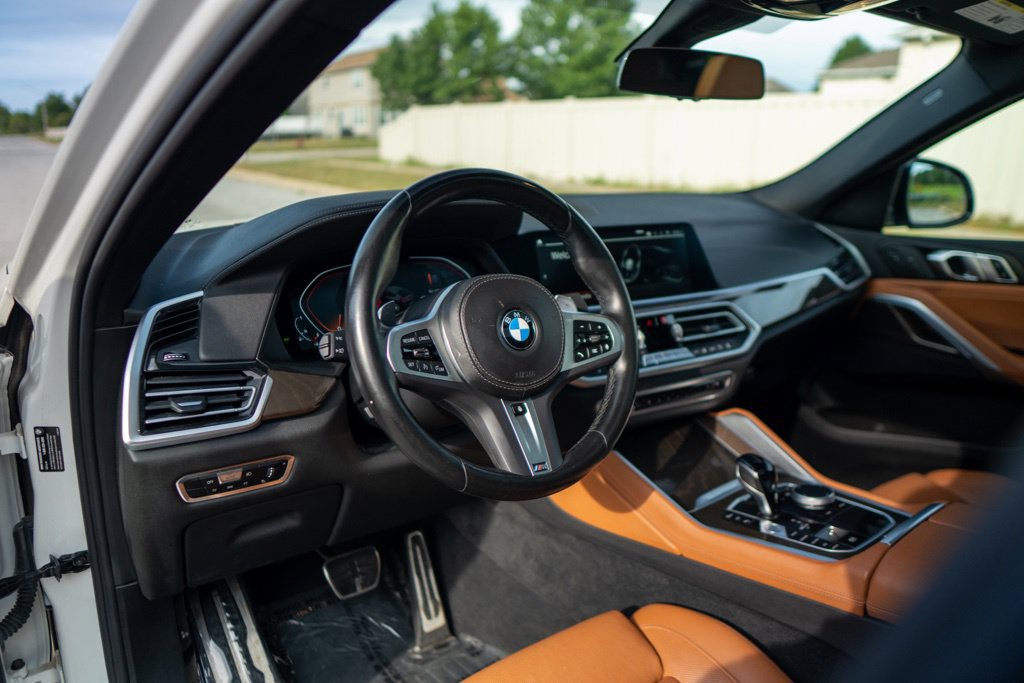 Used 2022 BMW X6 xDrive40i w/ M Sport Package AWD/4WD image 31