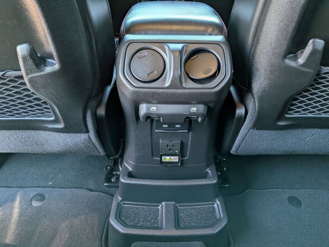 Certified 2024 Jeep Wrangler Unlimited Rubicon AWD/4WD image 13