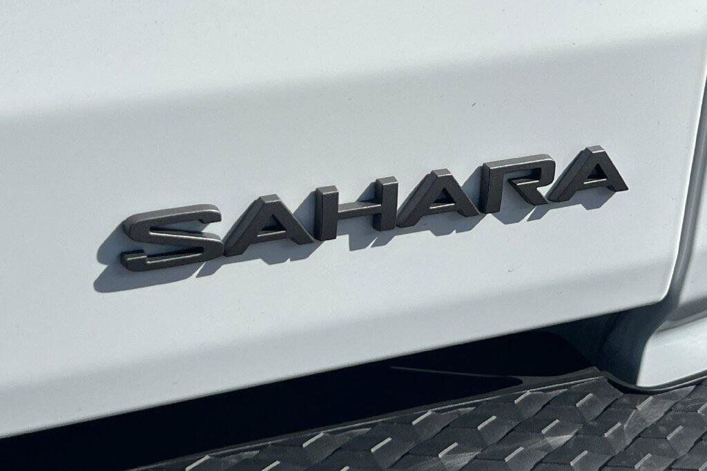 New 2026 Jeep Gladiator Sport AWD/4WD image 26