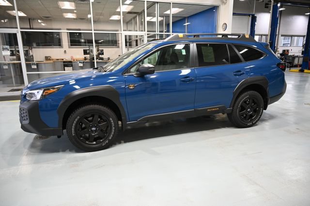 Used 2025 Subaru Outback Wilderness image 7