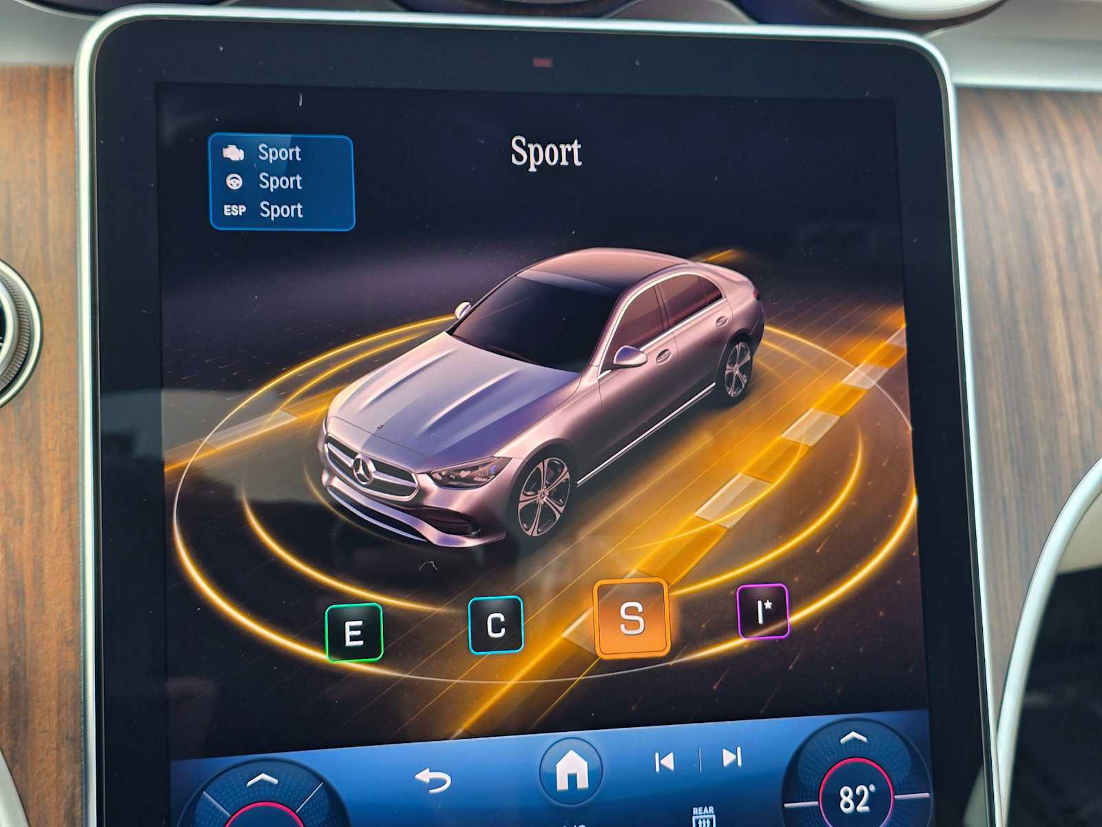 Used 2025 Mercedes-Benz C 300 Sedan image 32