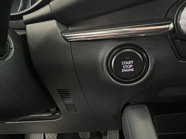 Used 2021 MAZDA MAZDA3 s FWD image 29