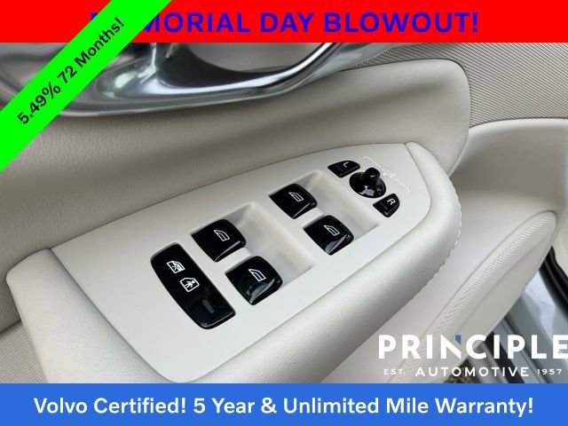 Certified 2025 Volvo XC90 T8 Plus w/ Protection Package AWD/4WD image 29