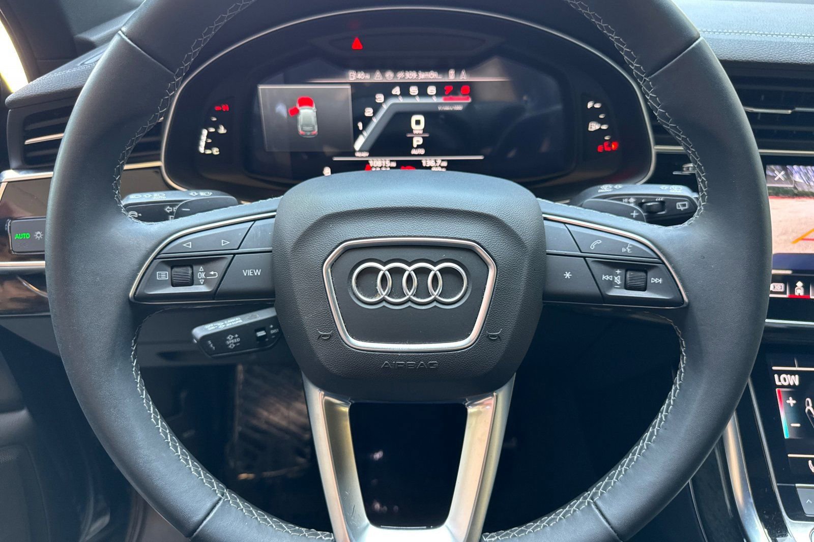 Used 2025 Audi Q7 3.0T Premium w/ Convenience Package image 22