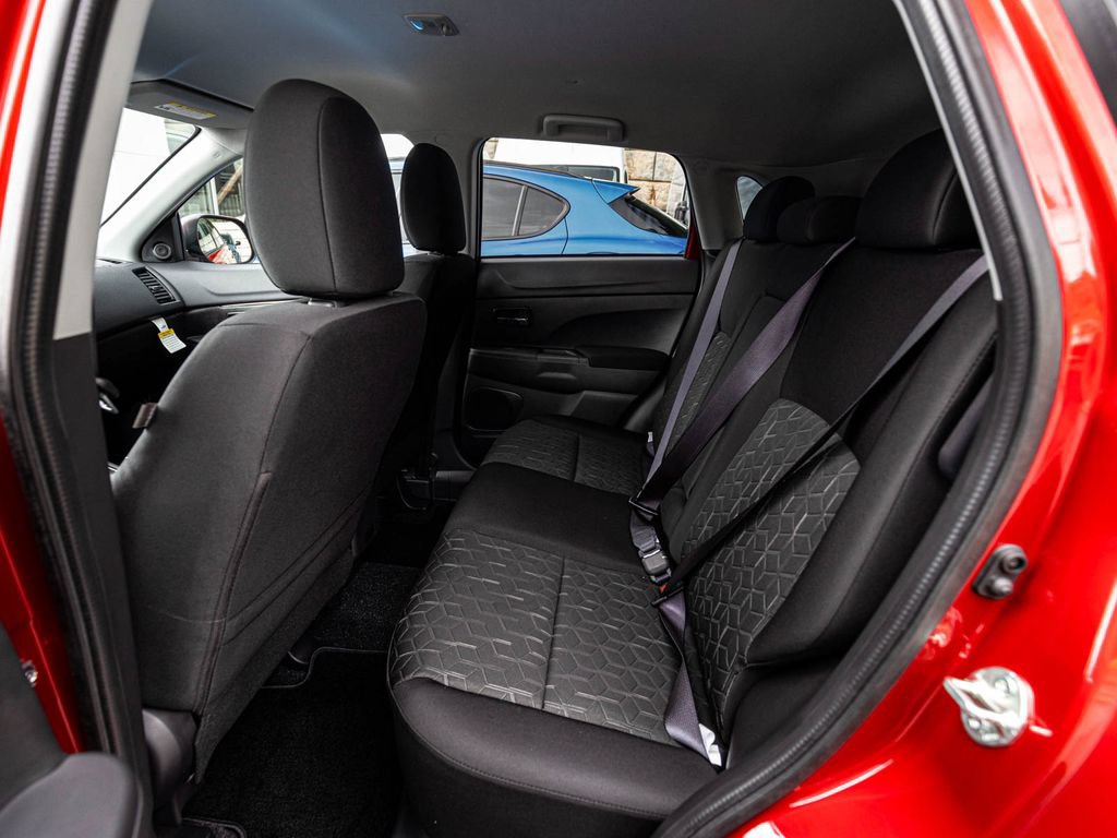 Used 2026 Mitsubishi Outlander Sport ES AWD/4WD image 23