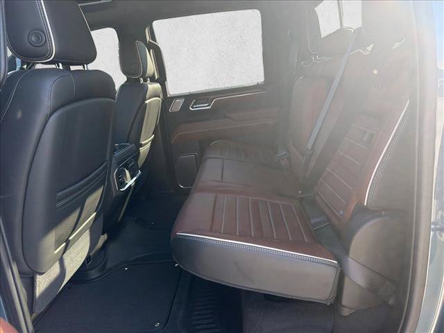 Used 2025 GMC Sierra 2500 Denali Ultimate AWD/4WD image 22