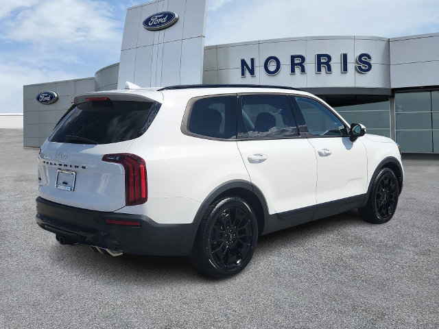 Used 2022 Kia Telluride SX w/ SX Prestige Package AWD/4WD image 4