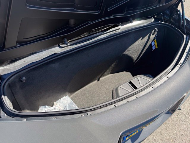 New 2027 Chevrolet Corvette Grand Sport w/ Z52 Sport Performance Package RWD image 15