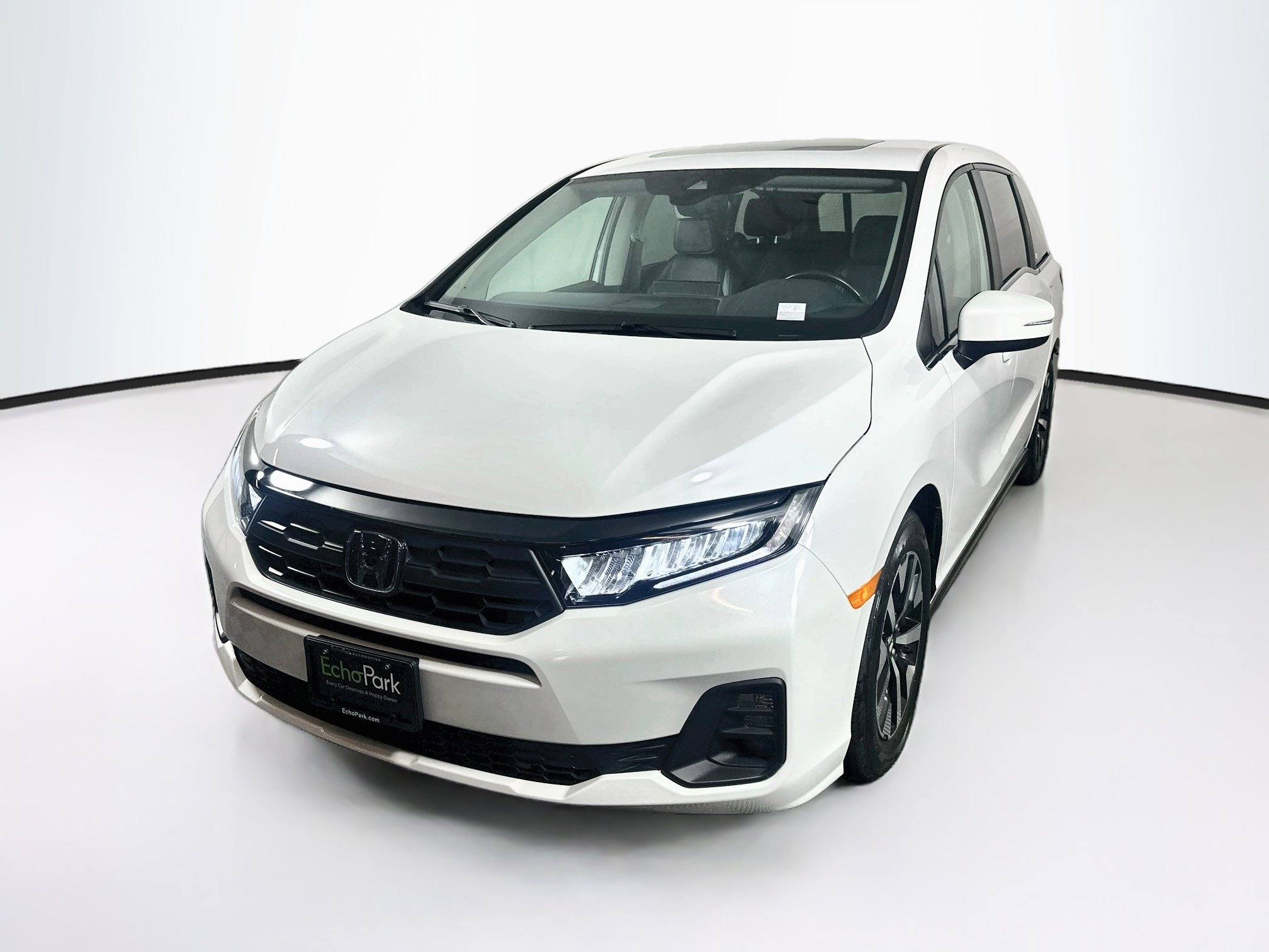 Used 2025 Honda Odyssey EX-L image 3