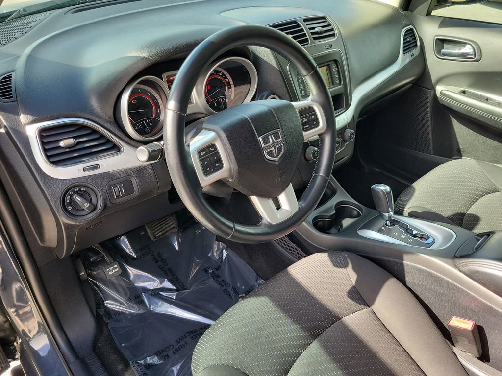 Used 2017 Dodge Journey Crossroad FWD image 22