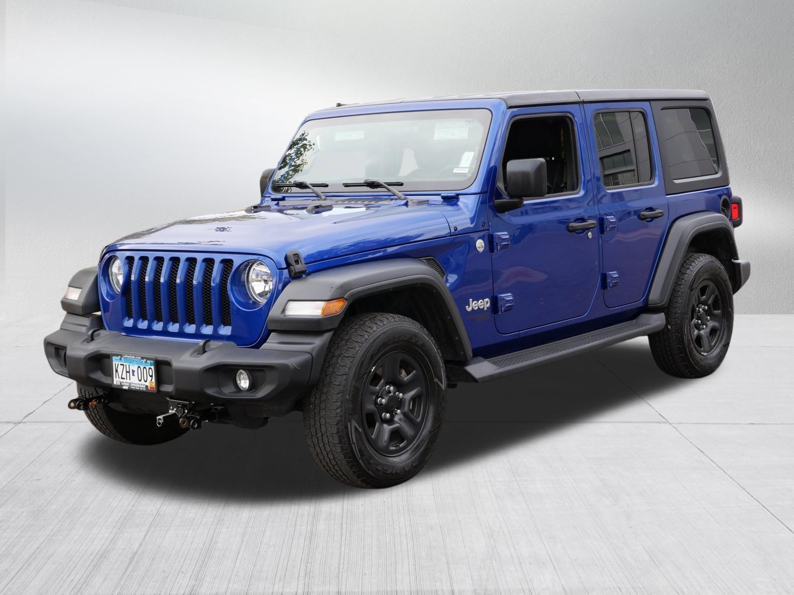 Used 2018 Jeep Wrangler Unlimited Sport AWD/4WD image 3