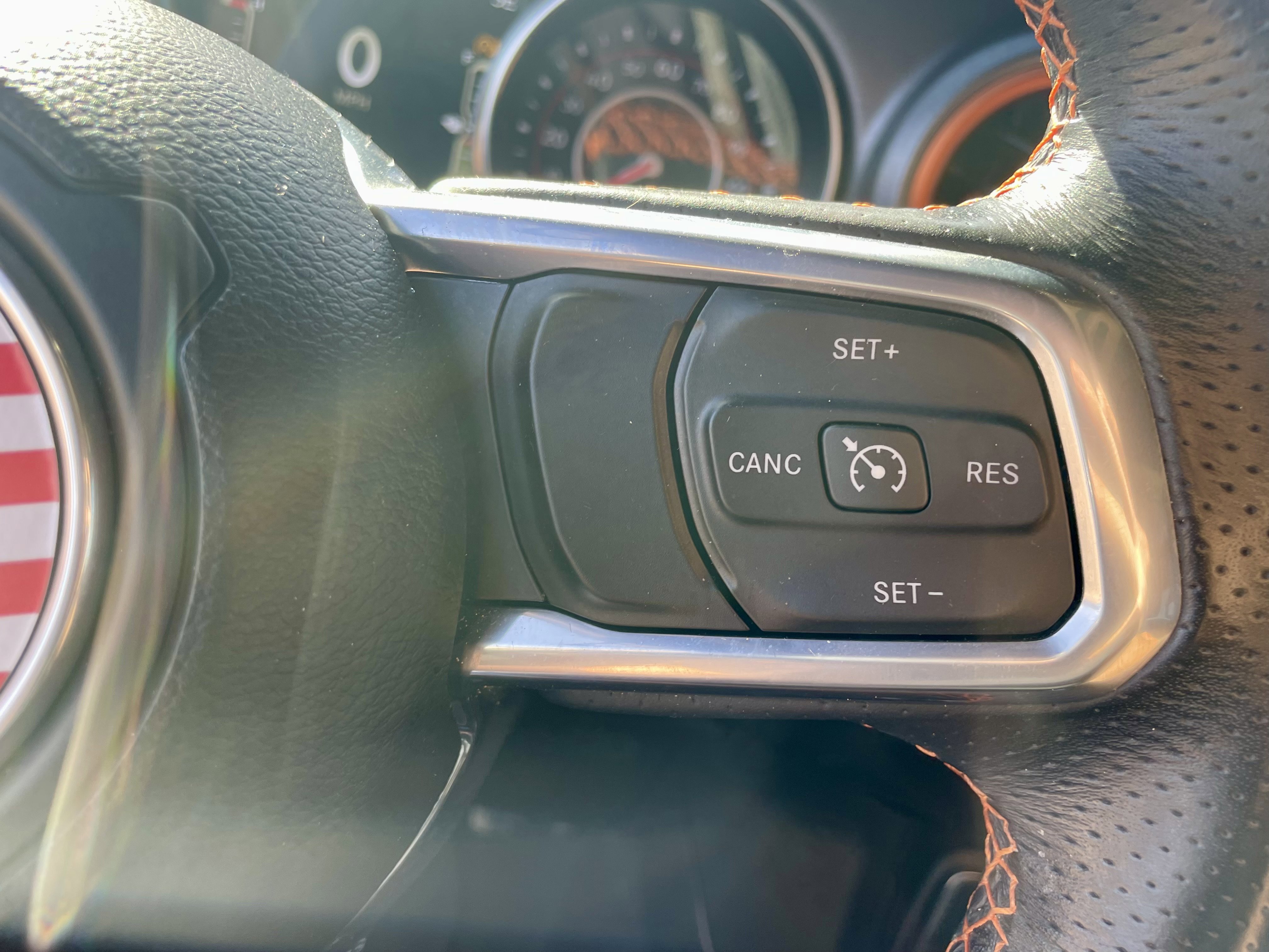 Used 2021 Jeep Gladiator Mojave AWD/4WD image 15