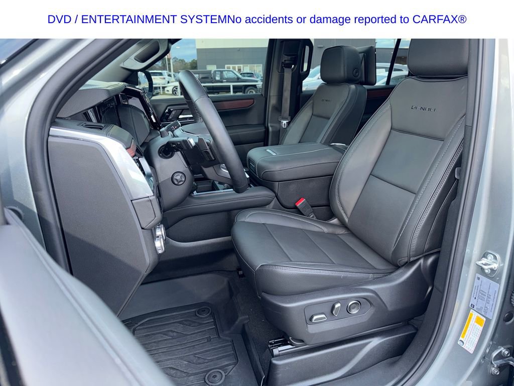 Used 2026 GMC Yukon XL Denali w/ Denali Reserve Package image 12