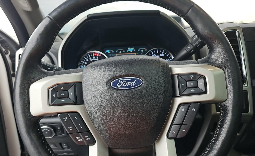 Used 2018 Ford F250 Lariat w/ Lariat Ultimate Package image 11