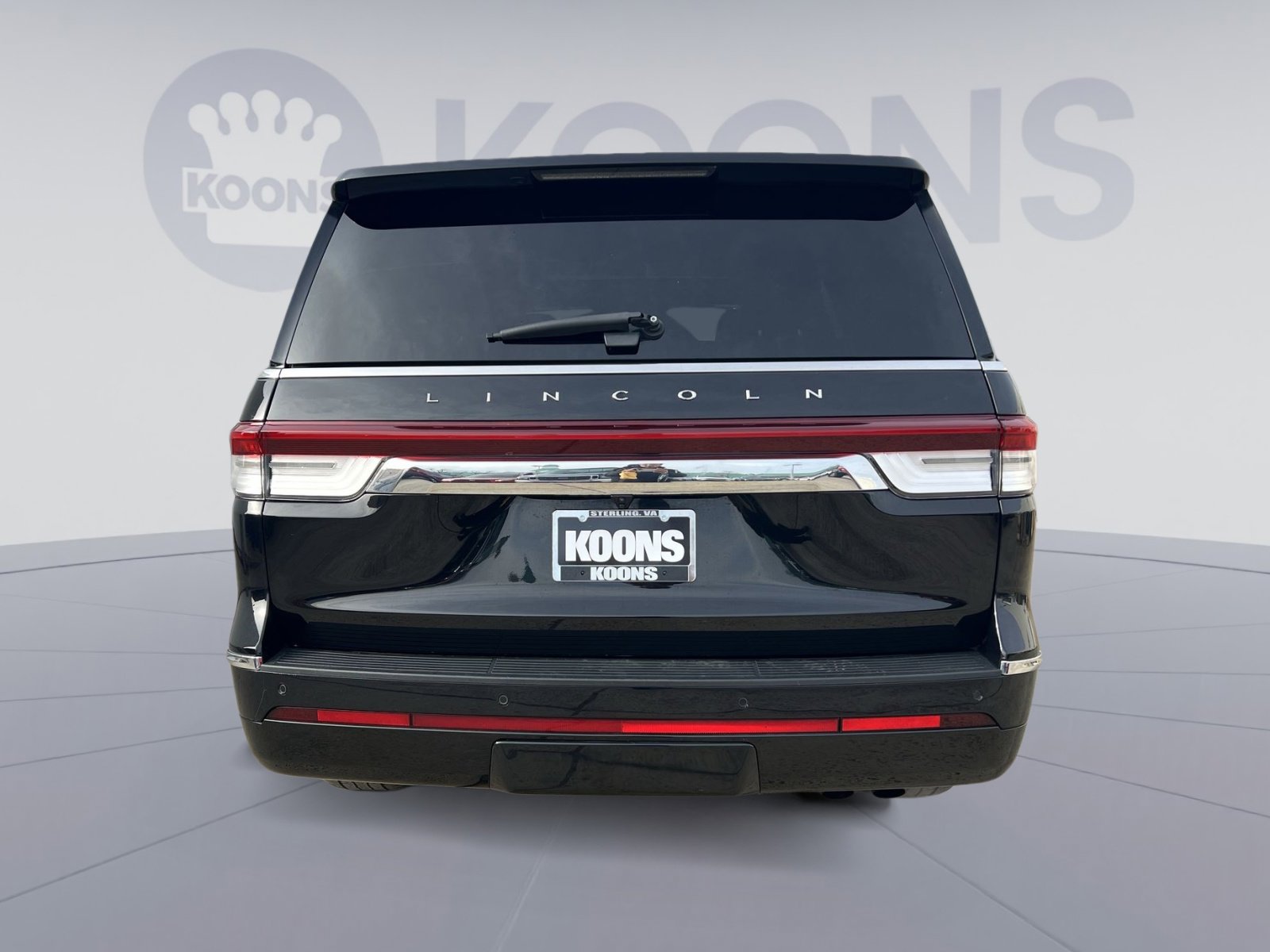 Used 2023 Lincoln Navigator Reserve image 5