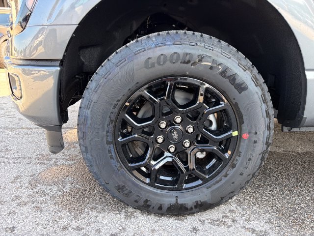 New 2026 Ford F150 XLT w/ XLT Black Appearance Package AWD/4WD image 13