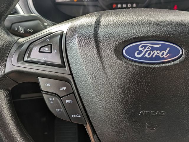 Used 2022 Ford Edge SE image 19