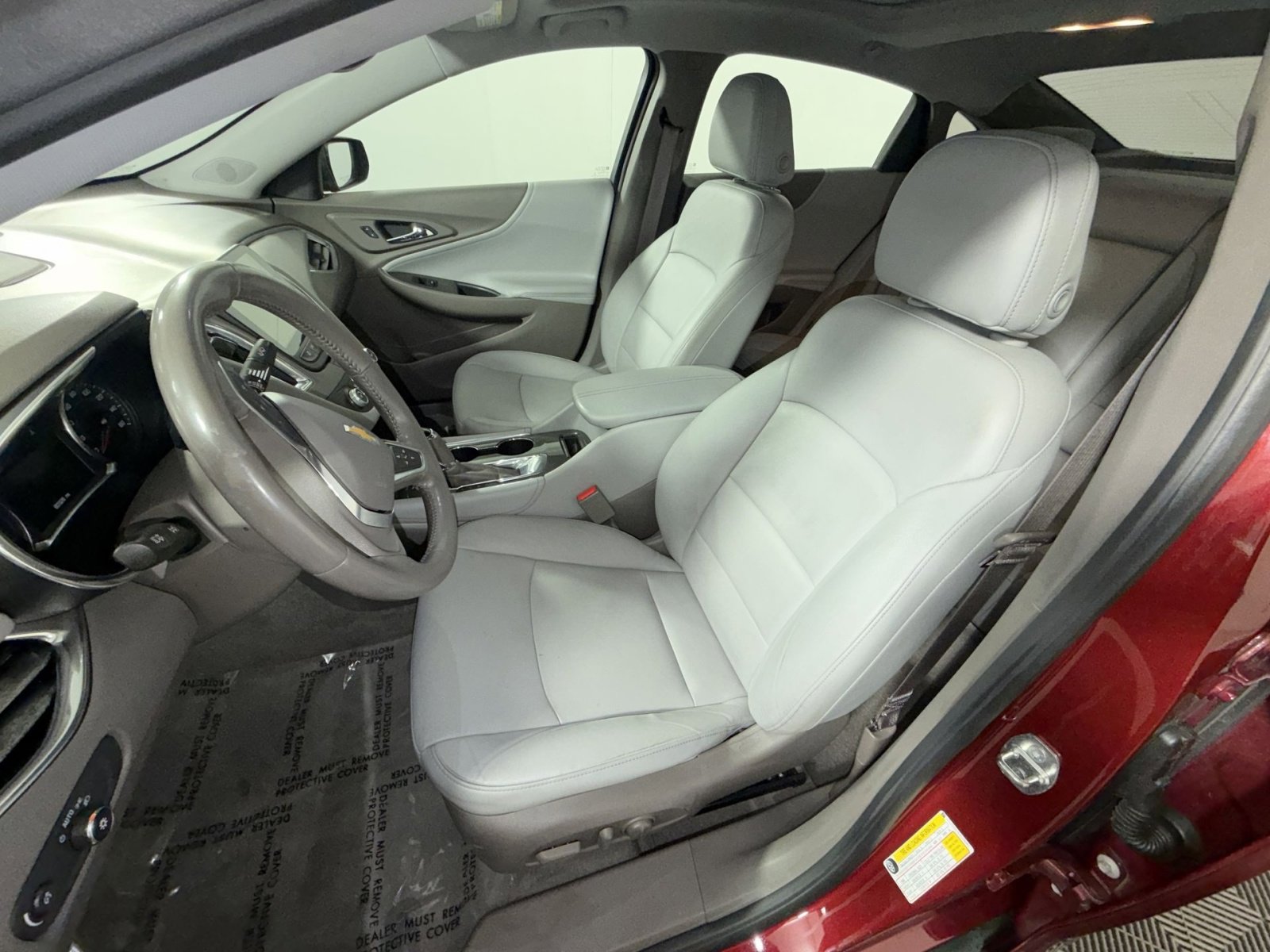 Used 2018 Chevrolet Malibu LT w/ Leather Package image 13