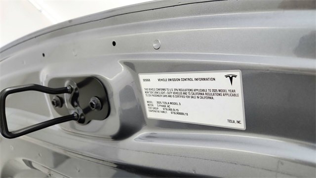 Used 2025 Tesla Model 3 Long Range image 63