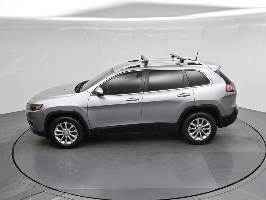 Used 2019 Jeep Cherokee Latitude AWD/4WD image 39