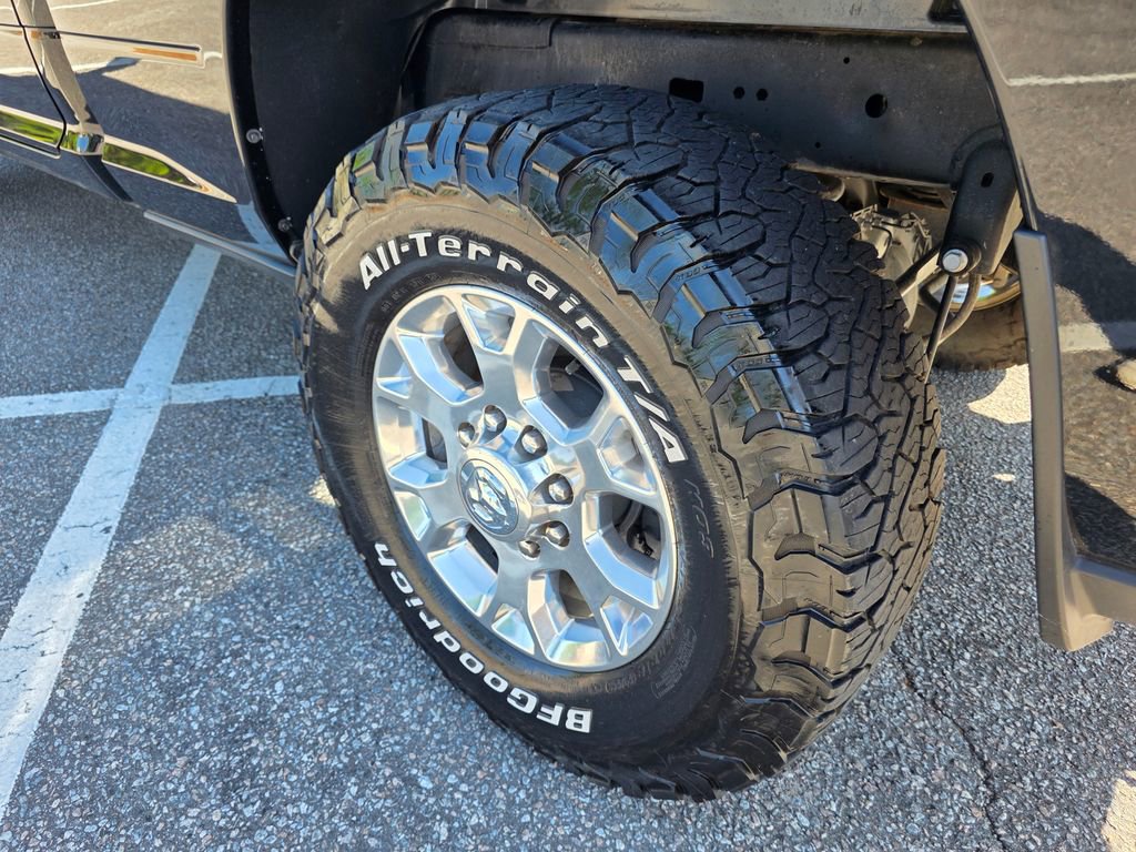 Used 2024 RAM 2500 Laramie w/ Safety Group image 33