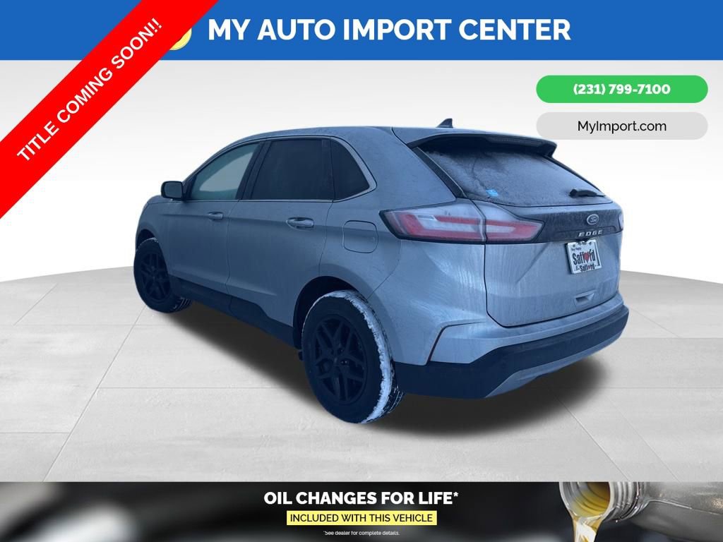 Used 2024 Ford Edge SEL image 3