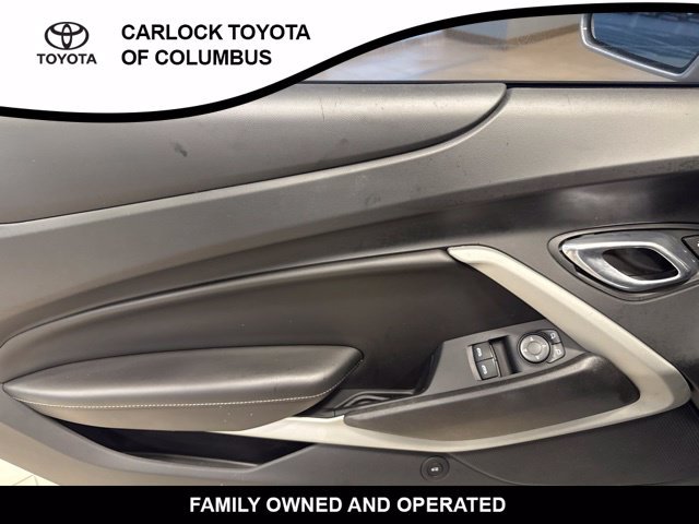 Used 2017 Chevrolet Camaro SS RWD image 12