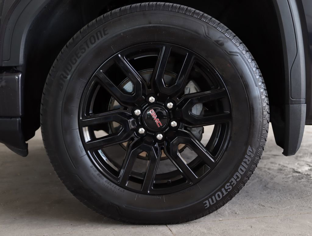 Used 2024 GMC Sierra 1500 Elevation image 37