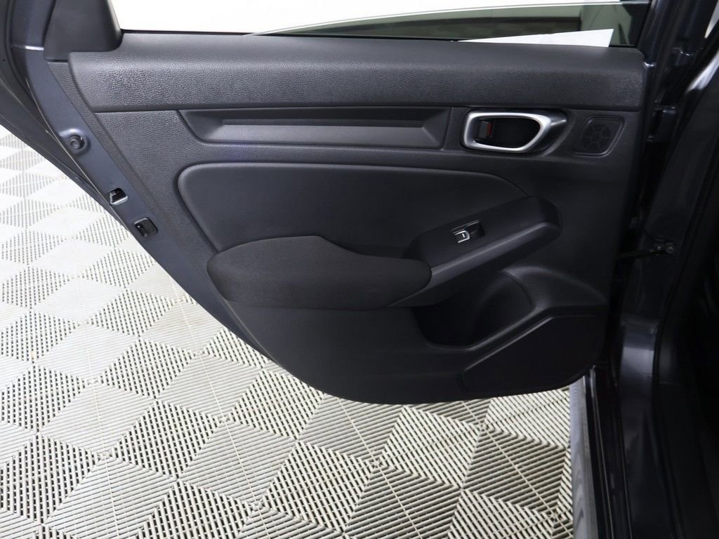 Used 2023 Honda Civic Sport image 21