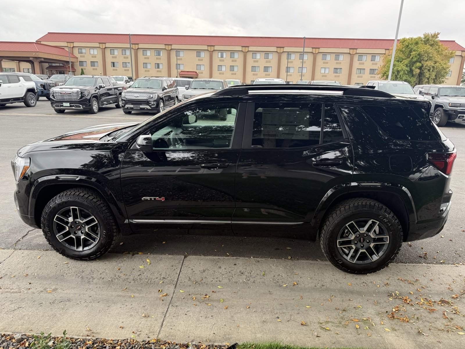 New 2026 GMC Terrain AT4 w/ Convenience Package III image 7