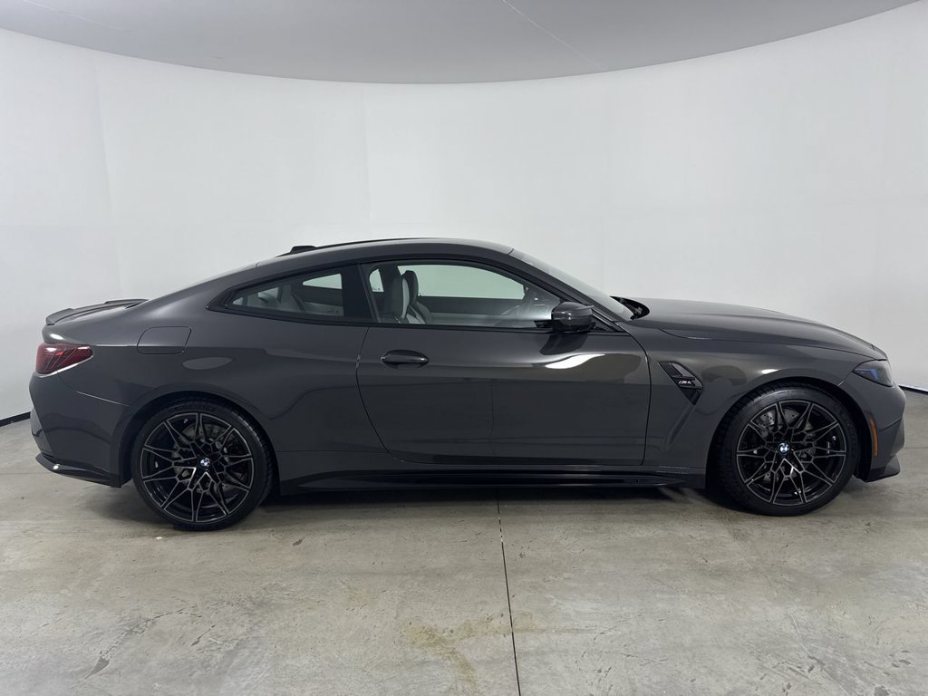 Used 2027 BMW M4 Coupe w/ Executive Package RWD image 8