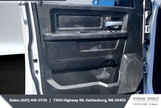 Used 2019 RAM 3500 Tradesman w/ Chrome Appearance Group image 17
