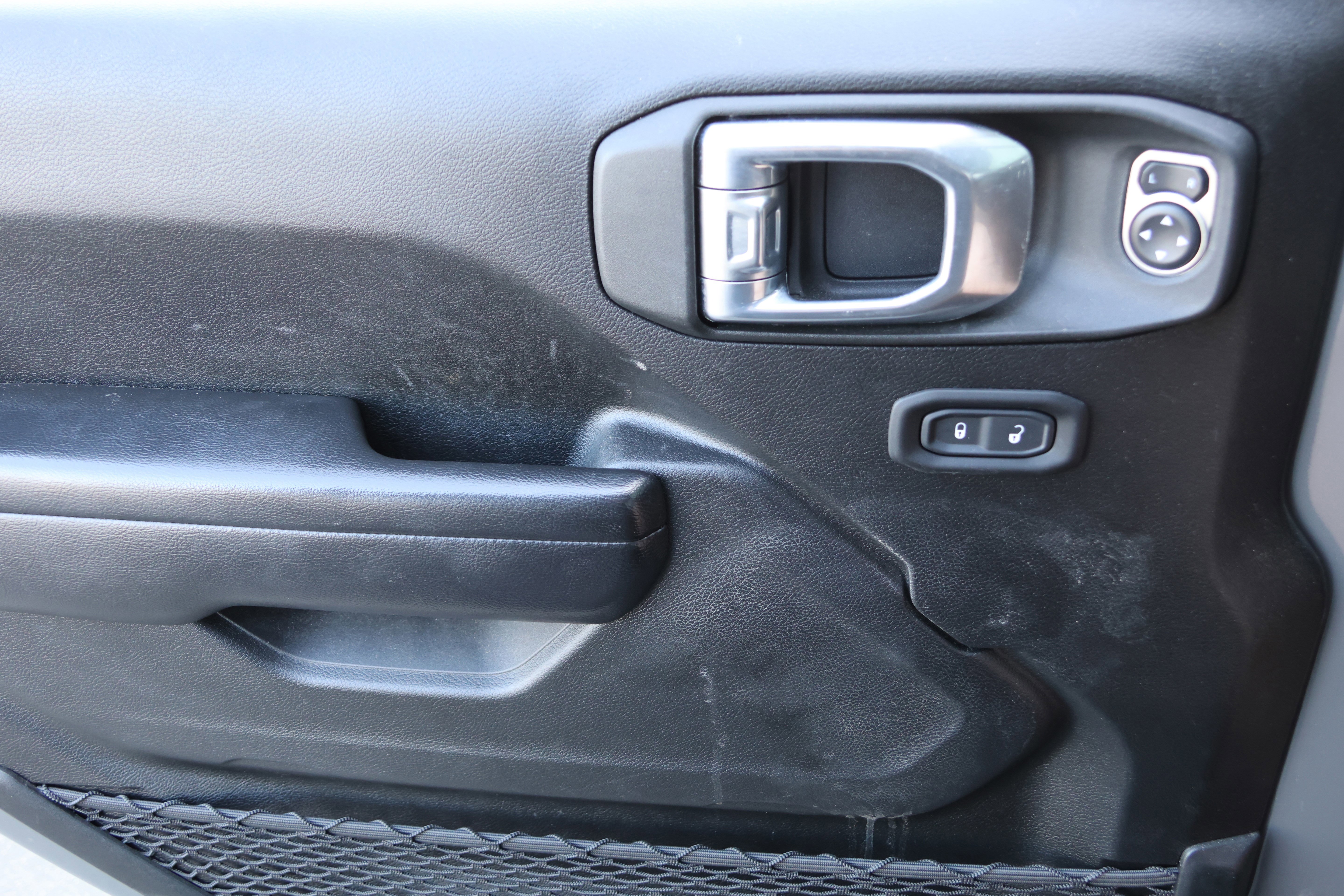 Used 2021 Jeep Wrangler Unlimited Sport image 12