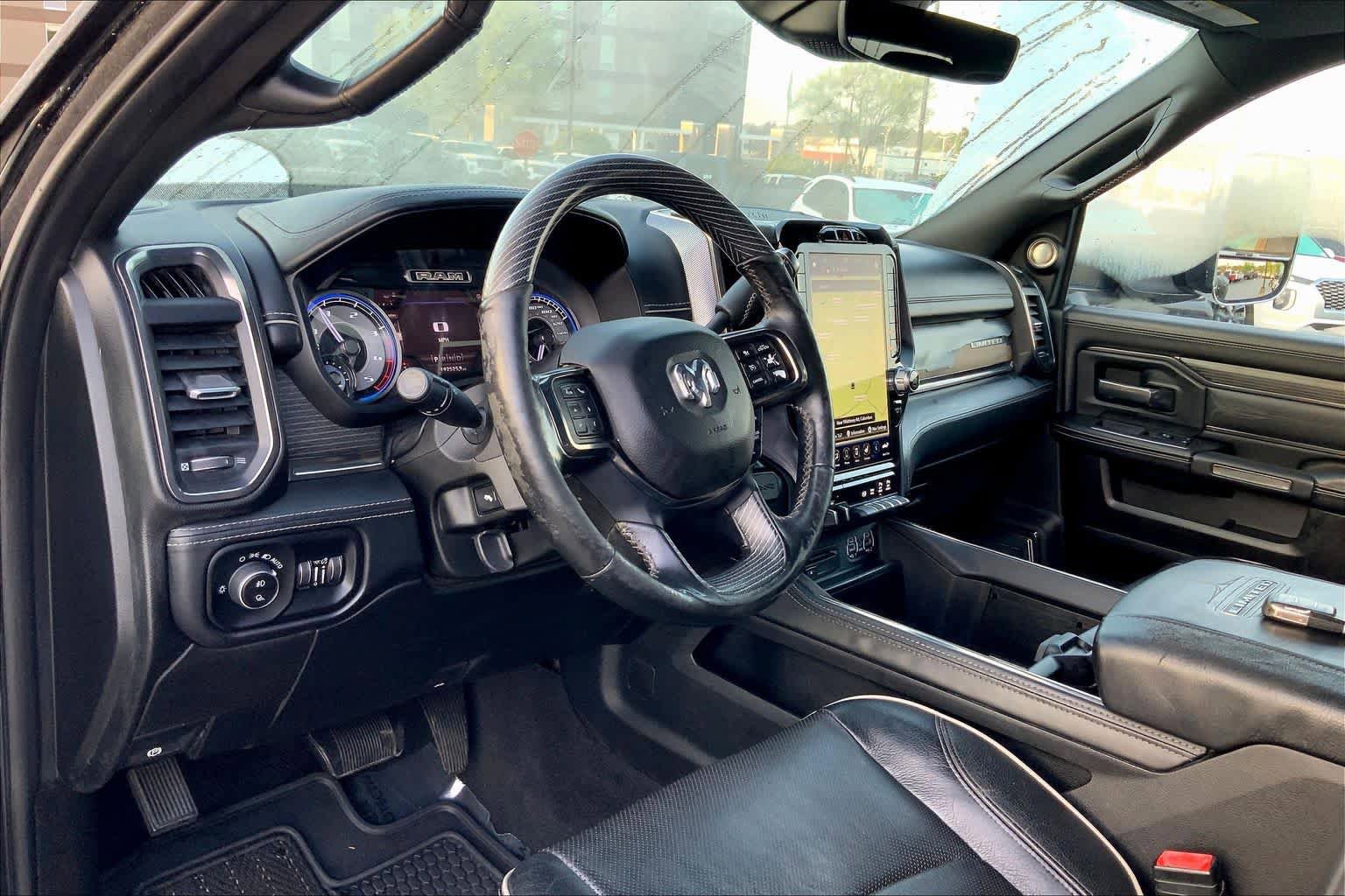 Used 2019 RAM 3500 Limited image 17