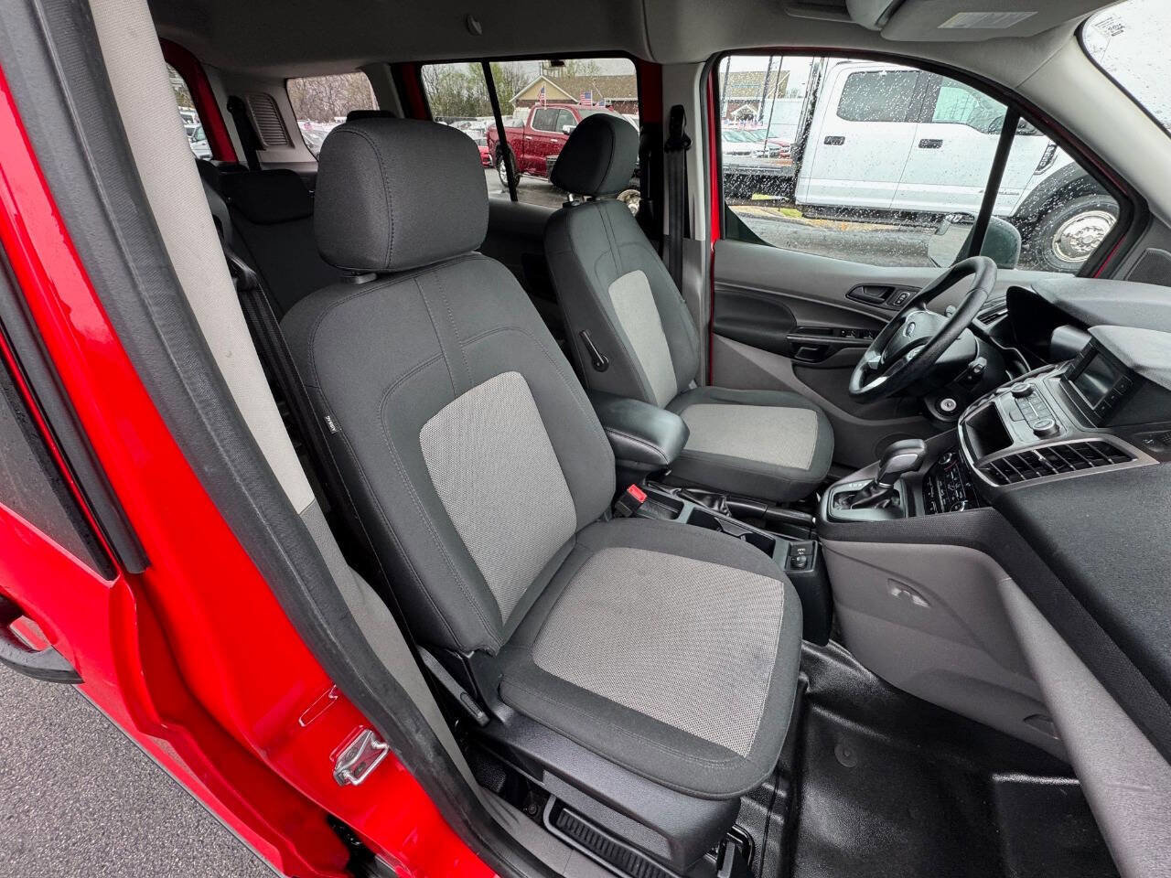 Used 2021 Ford Transit Connect XL image 15
