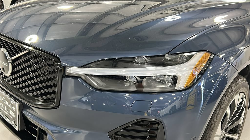 Certified 2026 Volvo XC60 B5 Plus AWD/4WD image 7
