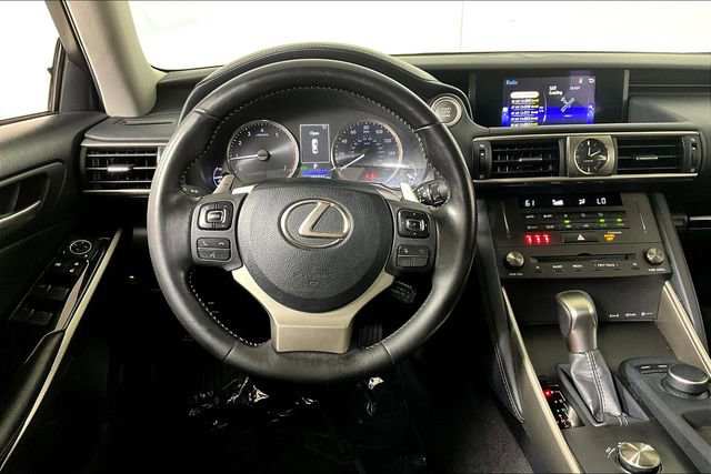 Used 2020 Lexus IS 300 image 5