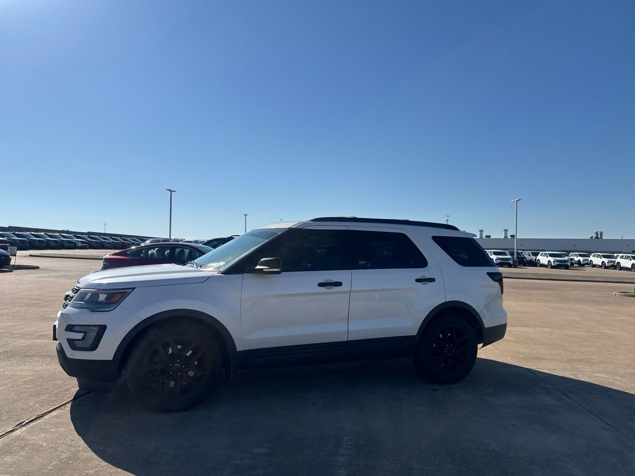 Used 2016 Ford Explorer Sport w/ Equipment Group 401A AWD/4WD image 11