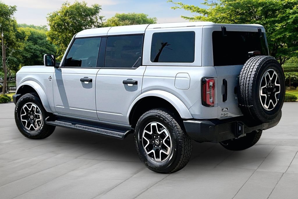 New 2026 Ford Bronco Outer Banks AWD/4WD image 3