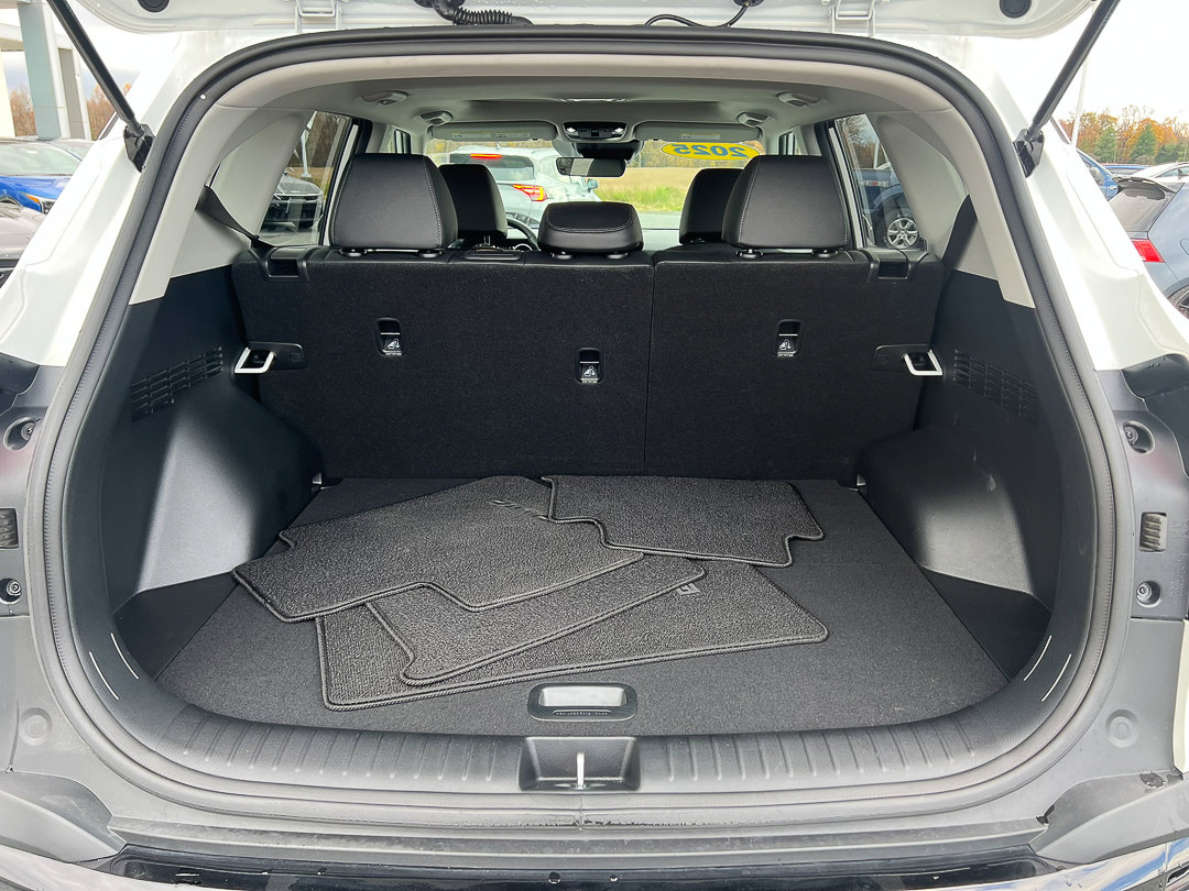 Used 2025 Kia Seltos EX w/ EX Sunroof Package image 5