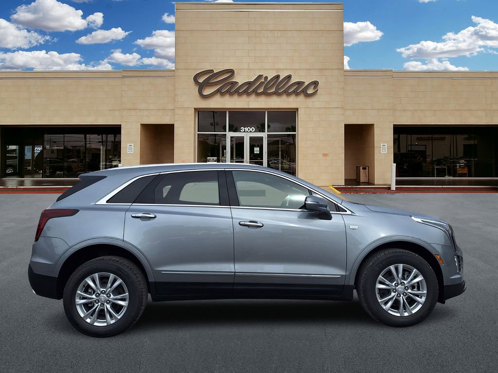 New 2026 Cadillac XT5 Luxury w/ LPO, Floor Liner Package image 2